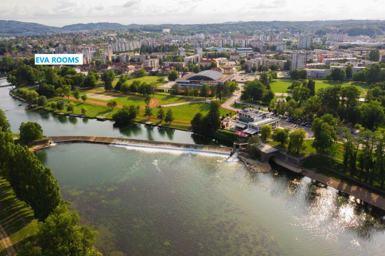 Eva Rooms & Studio Apartment Karlovac Buitenkant foto
